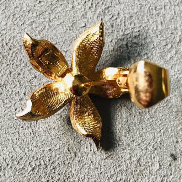 VTG Vintage Judy Lee SIGNED Costume Gold & Silver Tone Floral Clip On Earrings - Picture 11 of 13